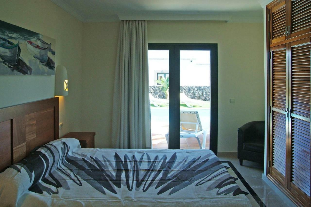 Villa Esterlicia Плая Бланка Екстериор снимка